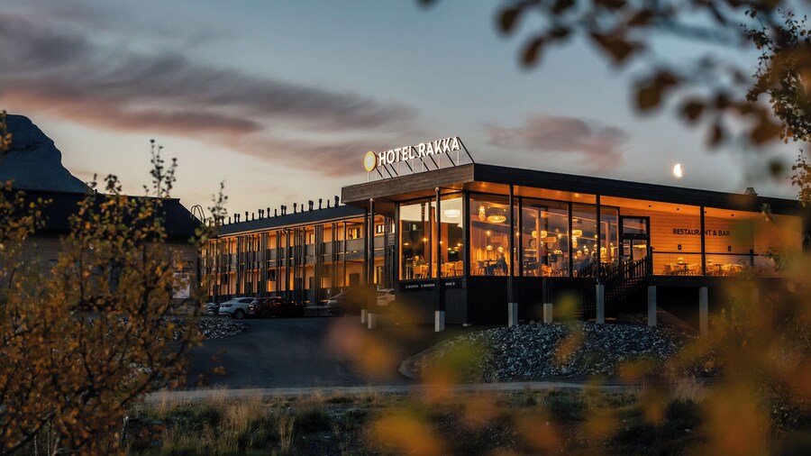 Santa's Hotel Rakka
