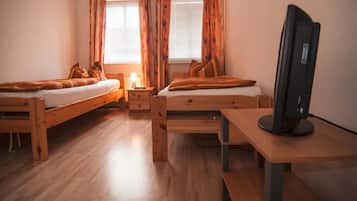Zweibettzimmer | Kostenloses WLAN, Bettwäsche