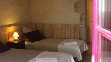 Décoration personnalisée, ameublement personnalisé, rideaux occultants