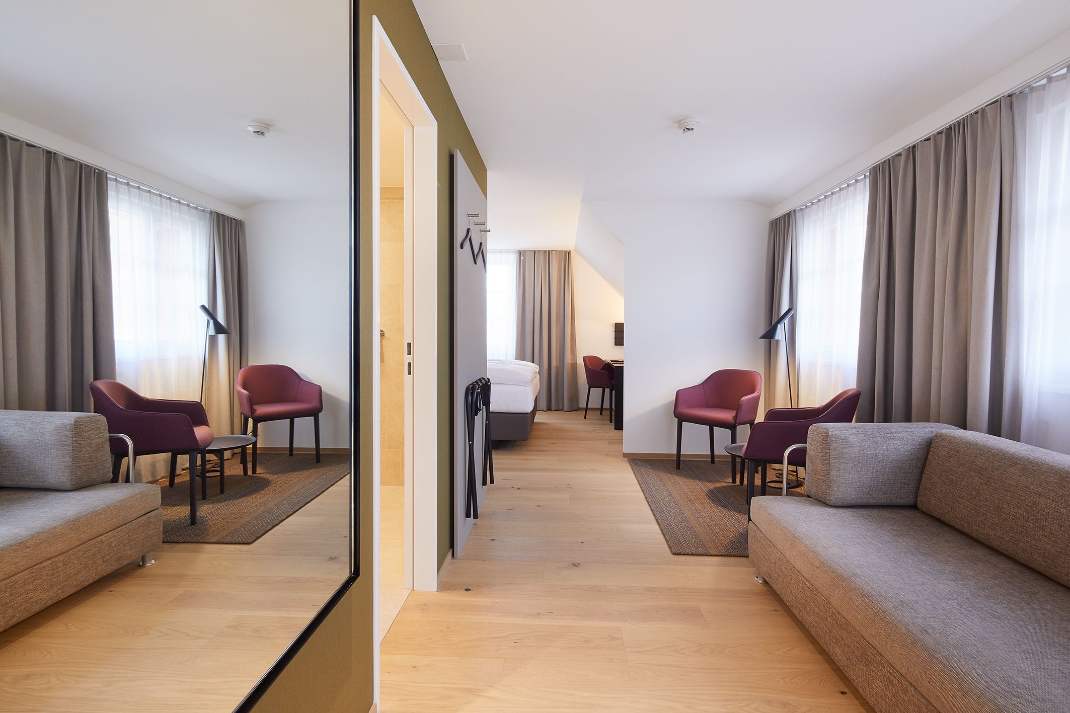 deluxe double room | 1 bedroom, premium bedding, minibar, in-room safe
