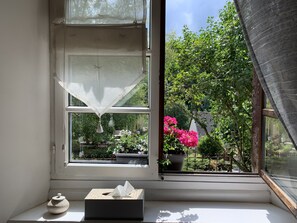 Superior Double Room, Ensuite (MAZARIN) | 1 bedroom - Maison des 5 Temps - Chambres Dhôtes de Charme à Ferrette (Ferrette)