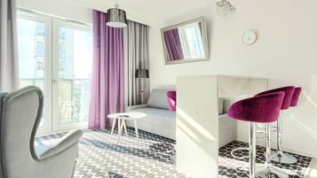 Premium bedding, desk, soundproofing, iron/ironing board