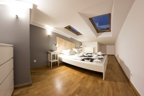 Maisonnette, 2 slaapkamers | Een strijkplank/strijkijzer, gratis babybedden, gratis wifi, beddengoed