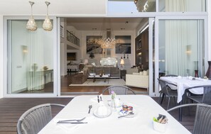 ห้องอาหารเช้า