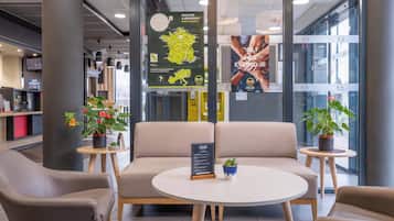 Sala de estar en el lobby
