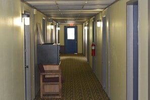 Hallway - Countryside Inn (Hillsboro)