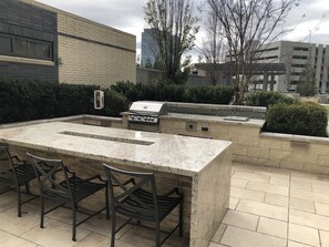 Terrace/patio - New World Stay (McLean)