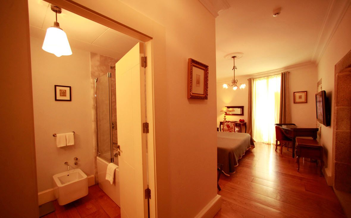 superior double room | minibar, in-room safe, desk, blackout curtains