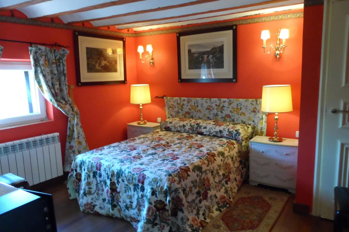 free wifi, wheelchair access