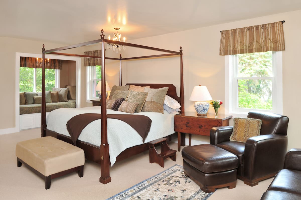 Luxury Suite (Bristol) | 1 bedroom, hypo-allergenic bedding, down duvets, individually decorated