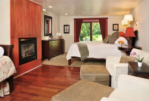 Klassieke suite (Barn) | Hypoallergeen beddengoed, donsdekens, individueel gedecoreerd