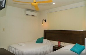 Classic Triple Room - Hotel Puesta de Sol calle cuba (Campeche)
