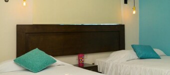 Hotel Puesta de Sol calle cuba