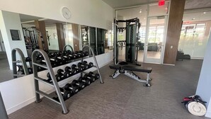 Fitness facility - Beachfront 2BR/2BA condo with pool, Wi‑Fi, and heated pool access. (Marco Island)