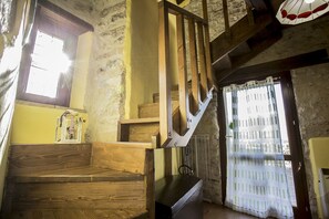 Interior - LE ROCCHE - Under the Castle, ZAFFIRO Apartment with SPA and Black River view (Ferentillo)