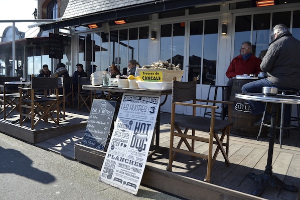 Restauration en plein air