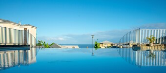 Ti'Sam, superb apartment, breathtaking views of the ocean, and pool