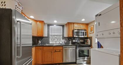 HERMOSO SUITE - DOS HABITACIONES 1150 SQ FT, AUDUBON PARK, TULANE, SAFE, WIFI