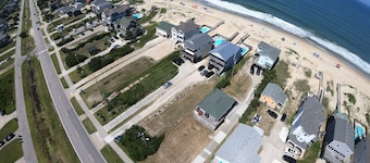 ノースカロライナ州クワイエットサウスナグスヘッドの手頃なオーシャンフロント。 戻ってあなた自身のビーチ。