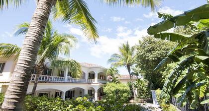 First Floor Walk to Everything 2 Bedroom 2 Bath Condo with all the amenities