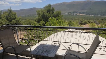 Double Room (Art Room No 3) | Terrace/patio