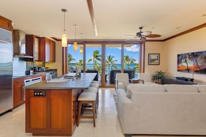 Superior Apartment, 2 Bedrooms, Ocean Front | Iron/ironing board, free WiFi, bed sheets