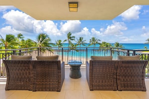 Superior Apartment, 2 Bedrooms, Ocean Front | Lanai