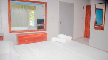 Ropa de cama de alta calidad y minibar
