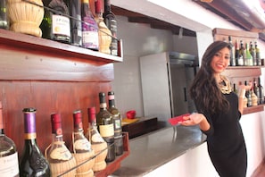 Bar (a l'allotjament)