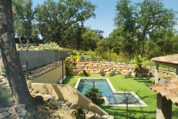 Luxury Suite, Ensuite (Vintage) | Balcony view
