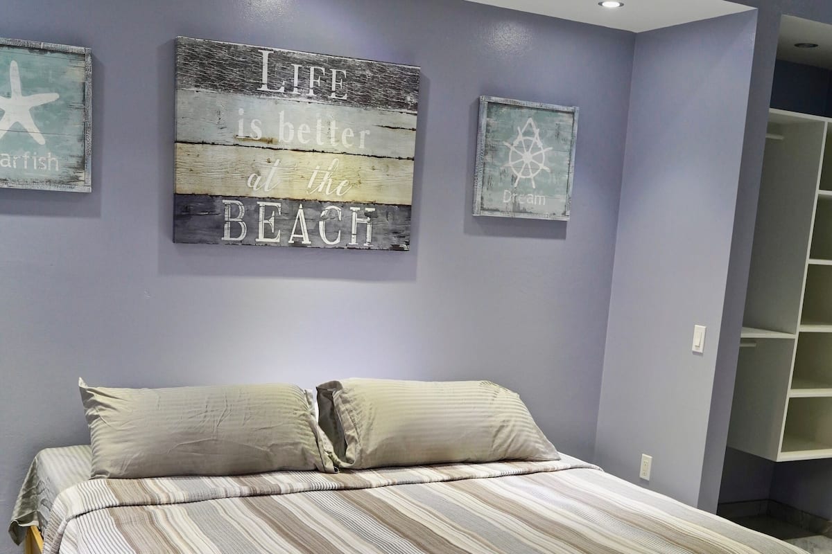 Deluxe Room | Premium bedding, in-room safe, individually decorated