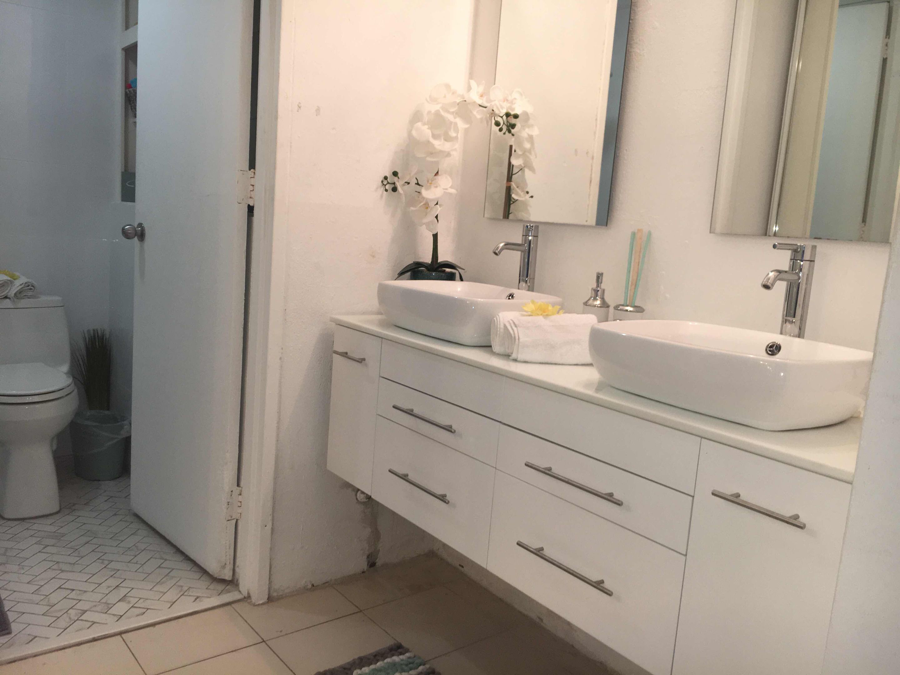 apartment, 1 bedroom, non smoking | 1 bedroom, down duvets, pillow-top beds, blackout curtains