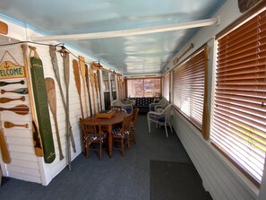 Dining - Alexandria Bay, 1000 Islands Waterfront Cottage For Rent directly on the water, (Alexandria Bay)