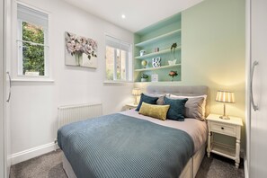 2 soverom, strykejern/-brett og wi-fi (inkludert)