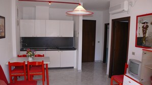 Interior - ISCHIA 18 (Bibione)