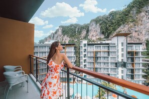 Deluxe Room with Pool View  | Terrace/patio - Sea Seeker Krabi Resort (Krabi)