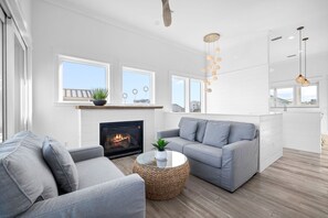 Fernseher, Kamin