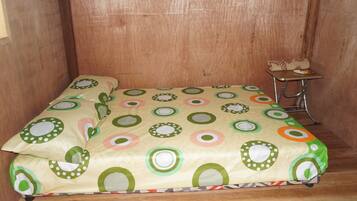 Fan Room | Bed sheets