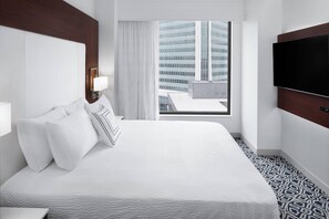 In-room safe, desk, laptop workspace, iron/ironing board