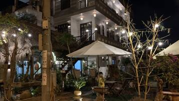 家庭客房 | 庭園景