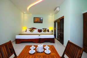 Premium bedding, desk, soundproofing, free WiFi - Hoi An Sea Sunset Villa & Bar (Da Nang)