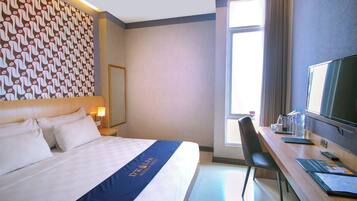 Schreibtisch, Zustellbetten, kostenloses WLAN