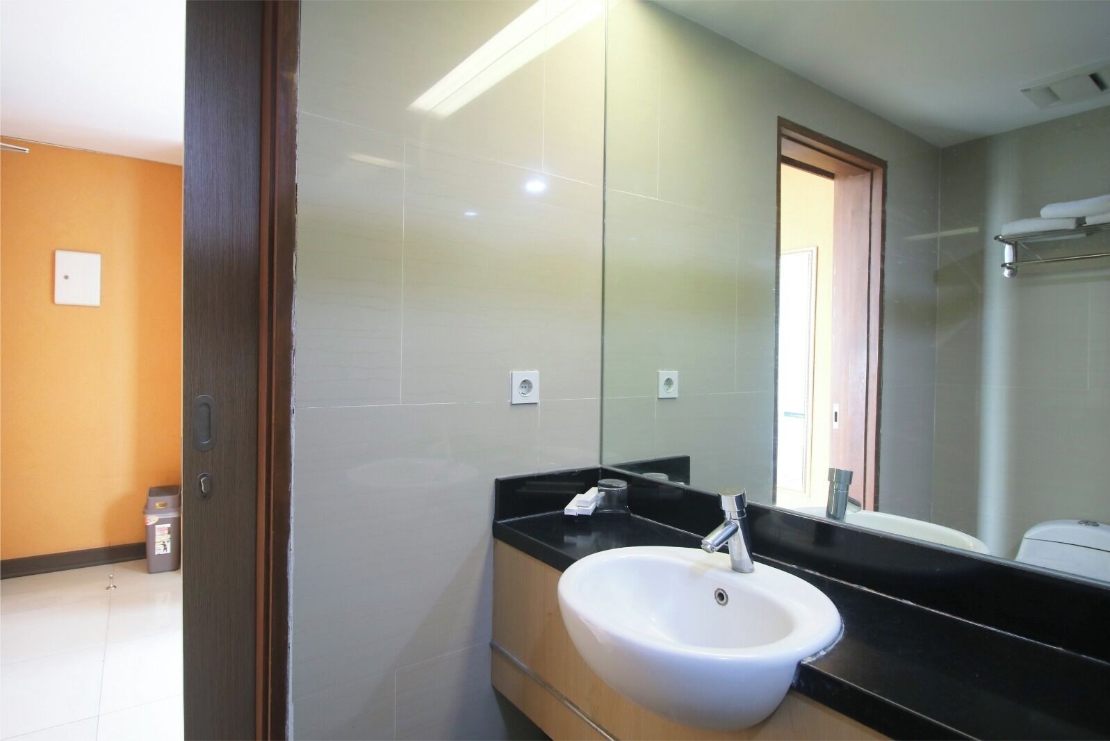 슈피리어 더블룸 (Nakula) | 욕실 | 샤워 시설, 무료 세면용품, 슬리퍼