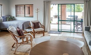 Căn hộ dành cho gia đình, 1 phòng ngủ, quang cảnh sân vườn | Quang cảnh từ phòng