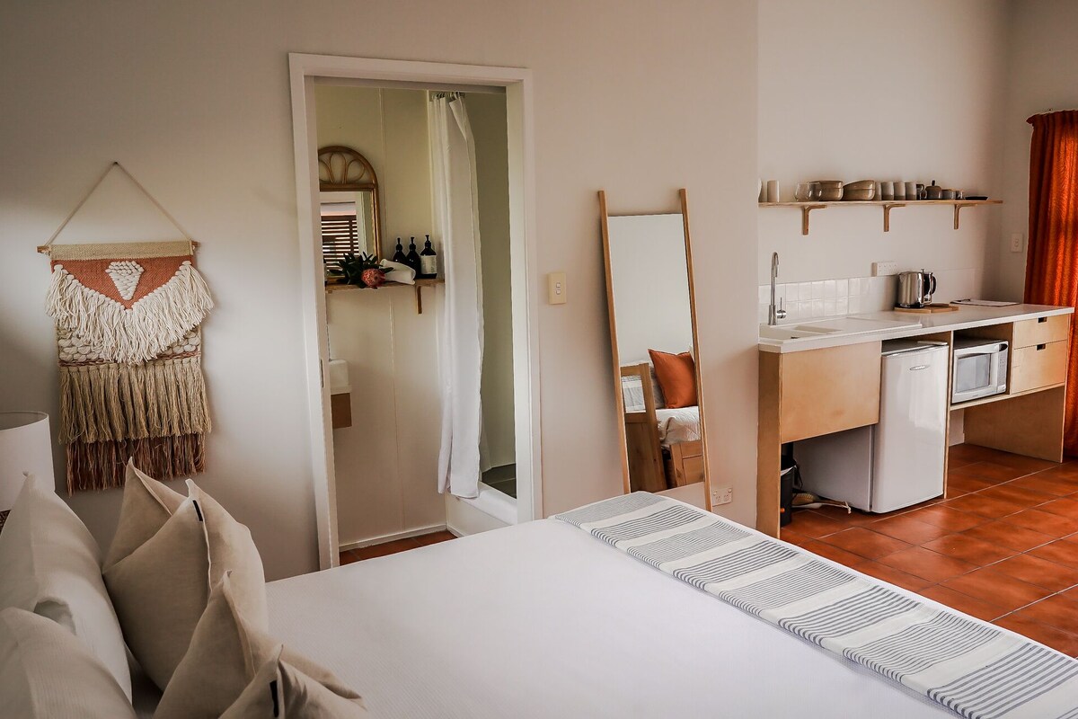 Individually decorated, individually furnished, free WiFi, bed sheets