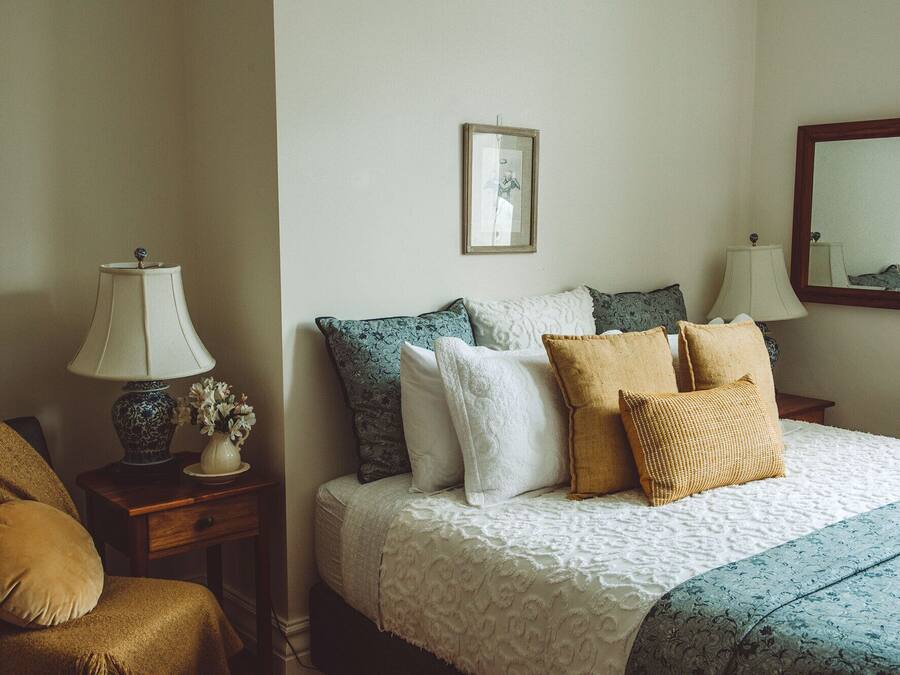 Egyptian cotton sheets, premium bedding, down duvets