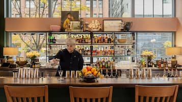 Bar (in der Unterkunft)