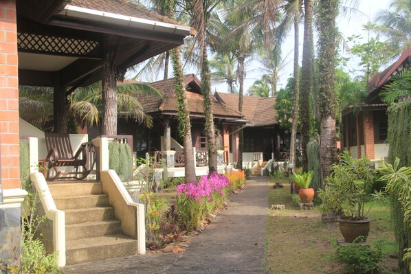 In-room safe, blackout curtains, soundproofing, free WiFi