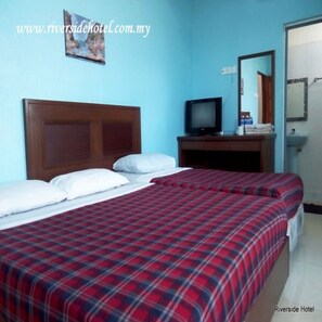 ห้องสแตนดาร์ดทริปเปิล | โต๊ะทำงาน, เตารีด/โต๊ะรีดผ้า, Wi-Fi ฟรี