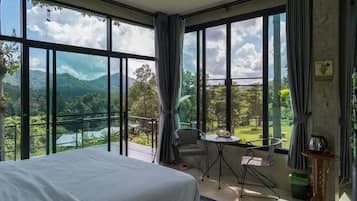 Tree House Terrace